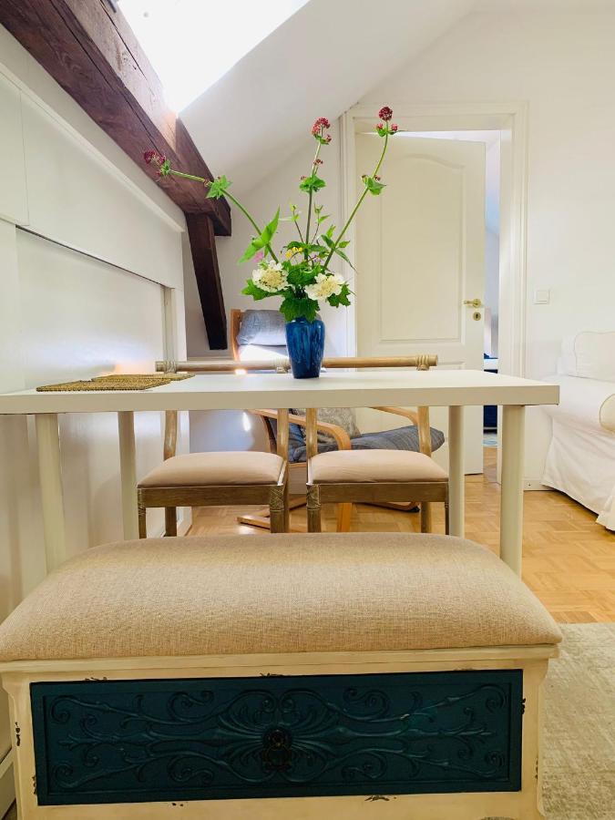 Apartment Amidst Nature-Riverdale, North Of Munich Fahrenzhausen エクステリア 写真